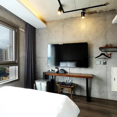 Cornerstone Hotel Seogwipo Exterior photo